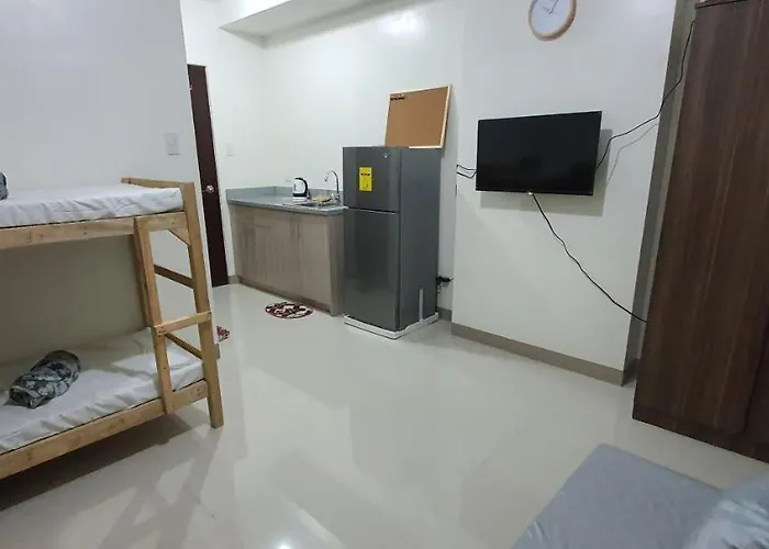 Bed & Breakfast Overlooking Near Ayala Mall & Sm Seaside Good For Group Travelers Cebu