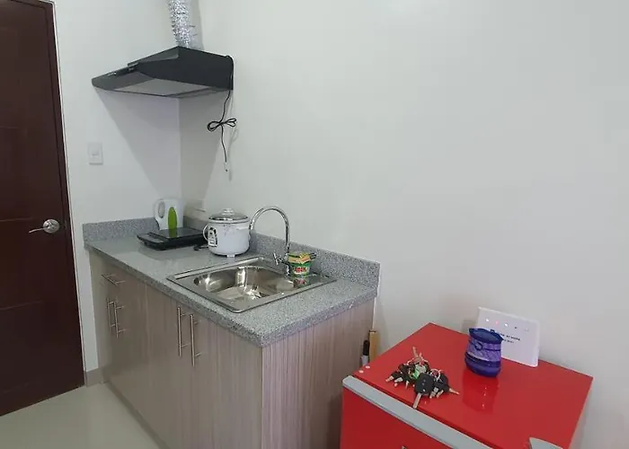Overlooking Near Ayala Mall & Sm Seaside Good For Group Travelers * Cebu