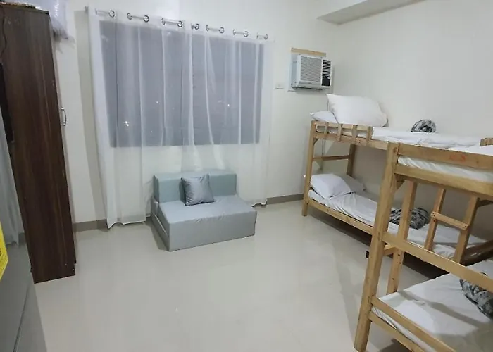 Bed & Breakfast Overlooking Near Ayala Mall & Sm Seaside Good For Group Travelers Cebu